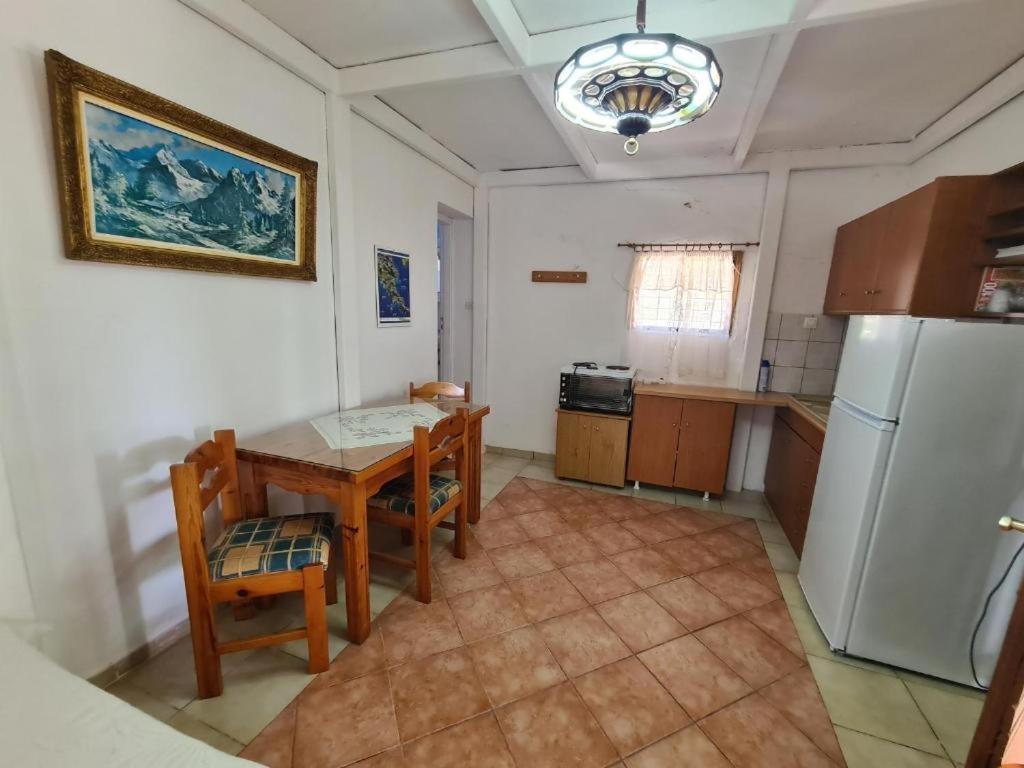 Το Κτήμα Της Ελιάς Του Τάκη Pensionat Paralia Demonias Exteriör bild